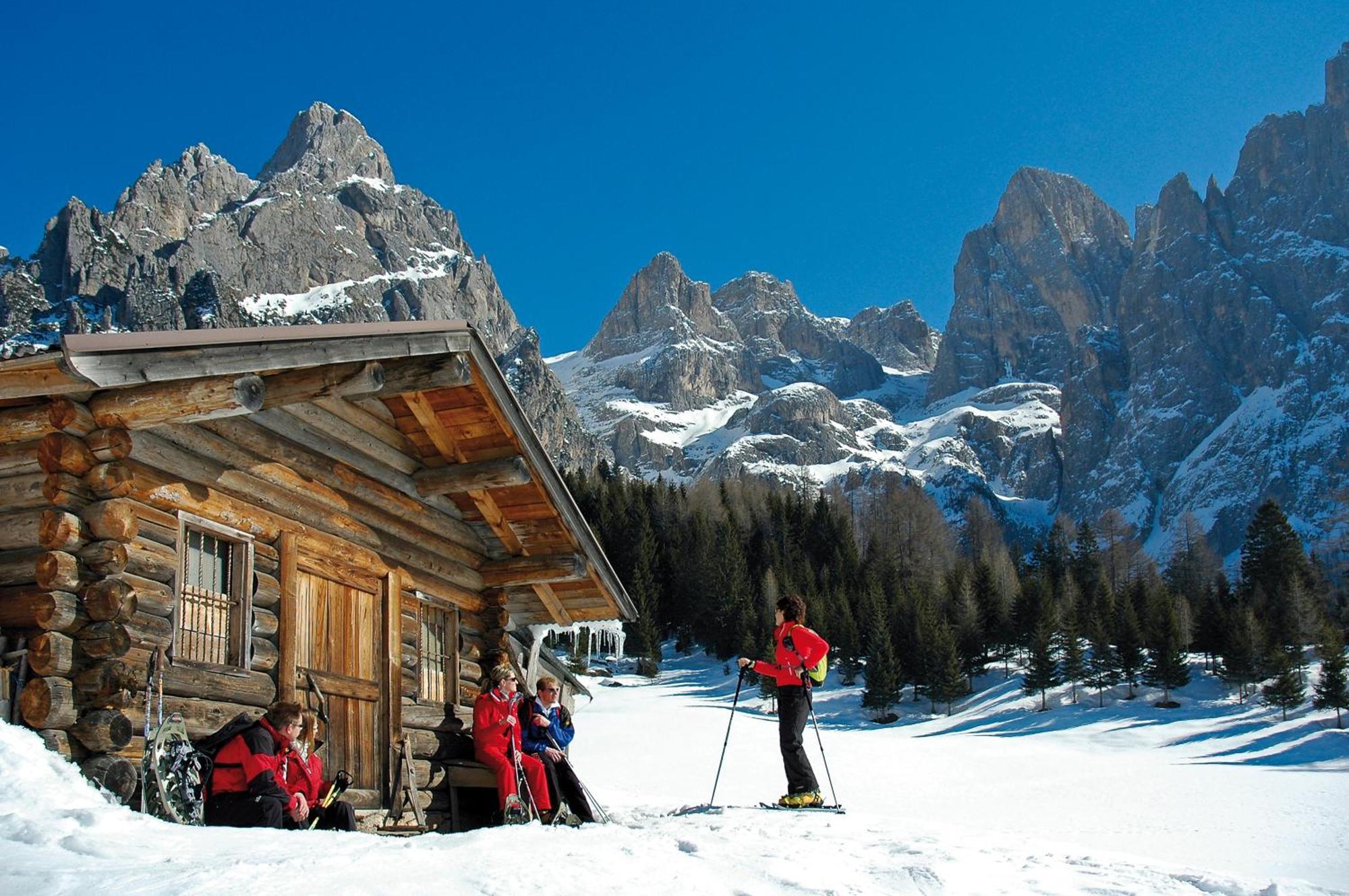 Sporting Aparthotel San Martino Di Castrozza Buitenkant foto