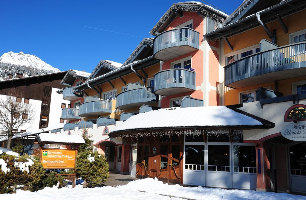 Sporting Aparthotel San Martino Di Castrozza Buitenkant foto