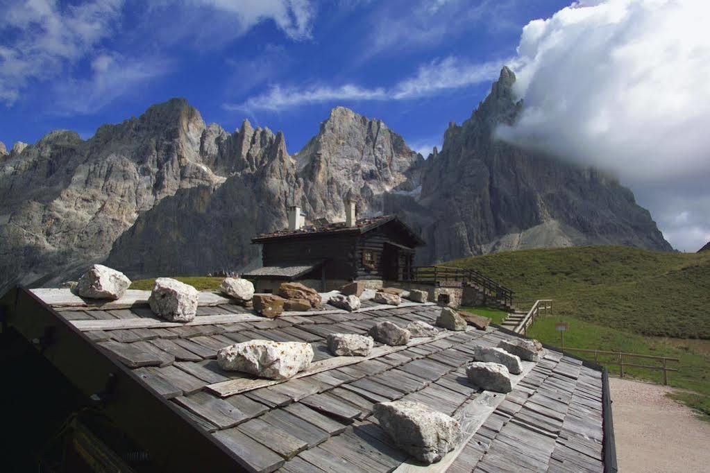 Sporting Aparthotel San Martino Di Castrozza Buitenkant foto