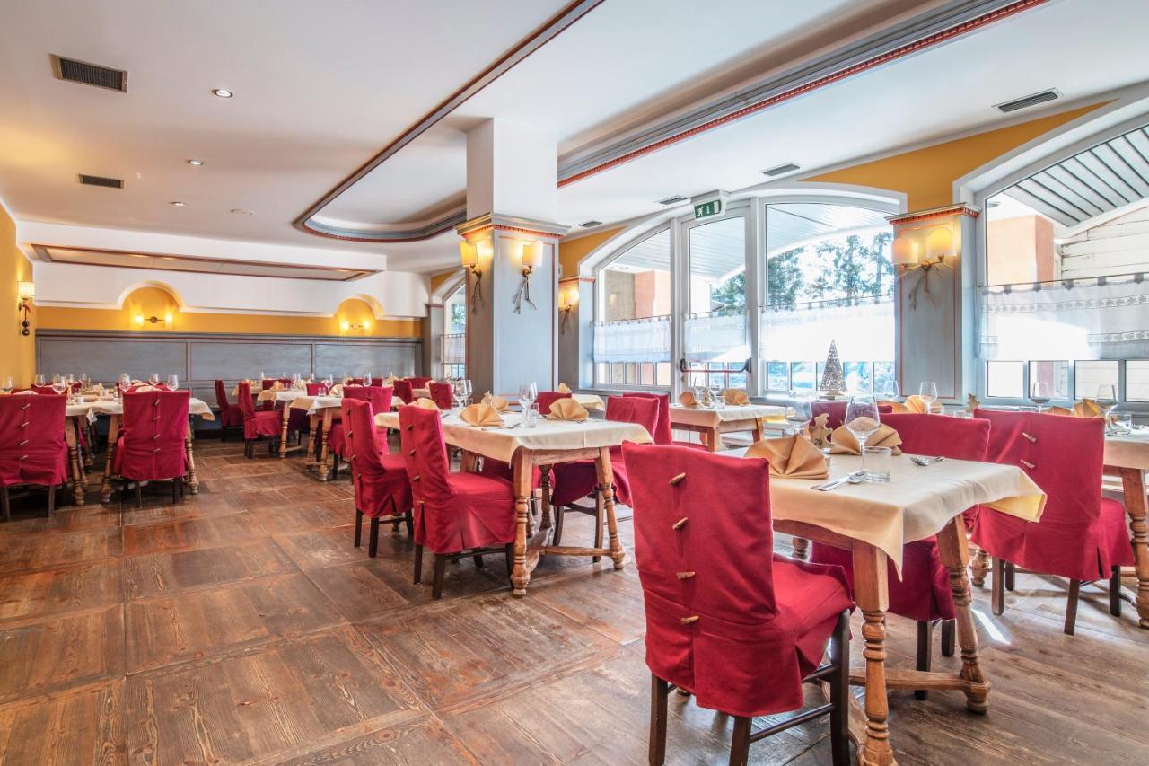Sporting Aparthotel San Martino Di Castrozza Buitenkant foto
